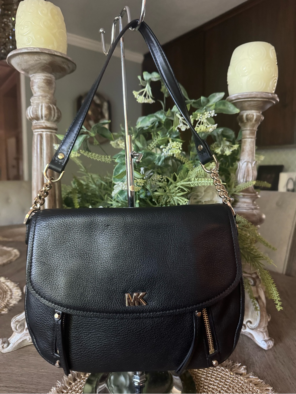 Like New Michael Kors Black Pebbled Leather Shoulder Bag With 2 Front Pockets
